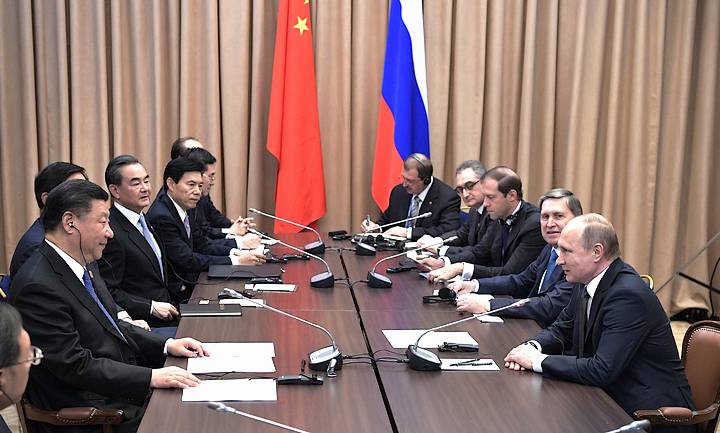 Leaders of China and Russia at conference