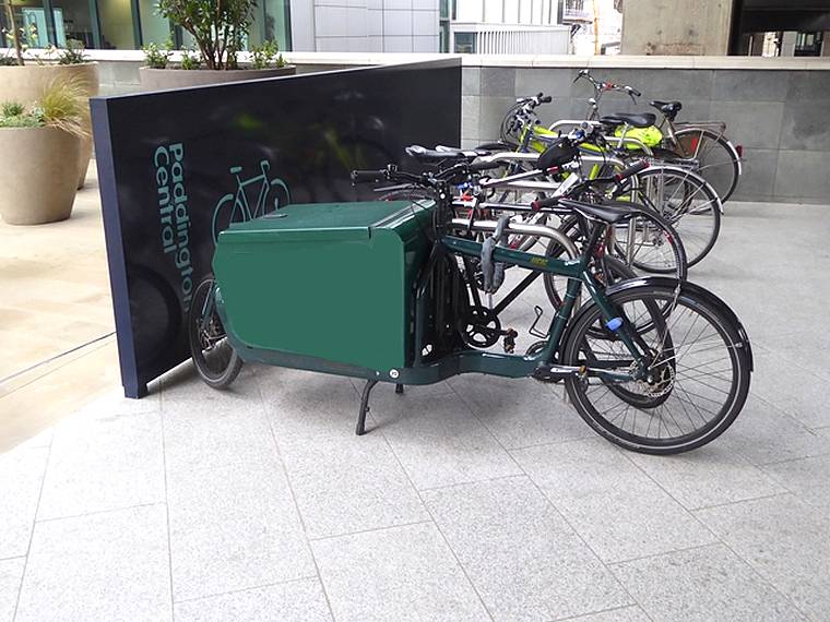 Cycle with freight carrying adaption